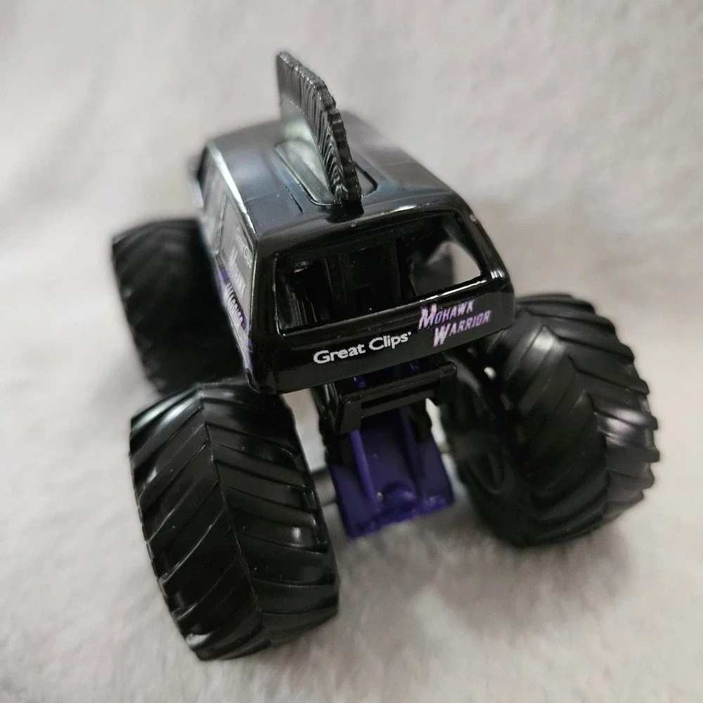 Monster‎ Jam Truck Lot Great Clips Mohawk Warrior Salvager Megalodon Shark